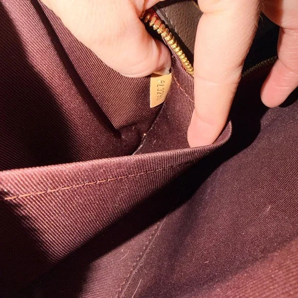 SOLD! LOUIS VUITTON Monogram Deauville Mini shoulder bag tag charm - Picture 11 of 16